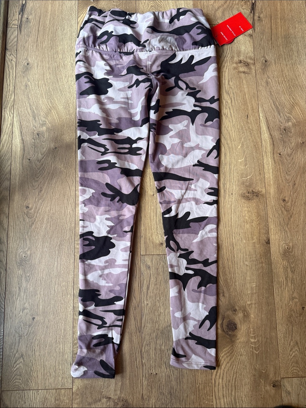 Hot Kiss Mauve and Black Camo Leggings